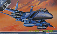Винищувач-бомбардувальник F-15E "Strike Eagle"  