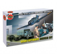 ������ ��������: WWII LUFTWAFFE AIRFIELD SET - SERIES 6 (1:72 SCALE)