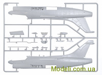 Hobby Boss 80344 Купити масштабну модель літака A-7D Corsair II