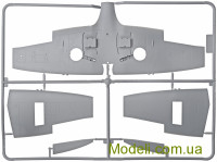 ICM 48065 Масштабна модель винищувача для склеювання Spitfire Mk.VIII