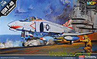 Истребитель-бомбардировщик F-4B "VF-111 Sundowners"