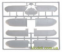 AMG Models 48503 Масштабная модель биплана Beechcraft D.17S