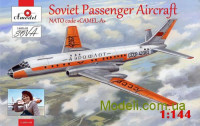 Советский пассажирский самолет Туполев Ту-104 A 2
