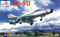 Учебный самолет Сухой Су-9У