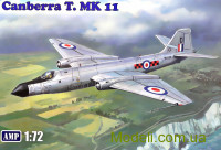 Навчальний літак Canberra T. MK11