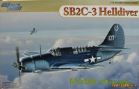 Бомбардировщик SB2C-3 Helldiver