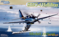 Бомбардировщик SB2C-4 Helldiver