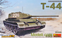 Советский средний танк T-44 с интерьером