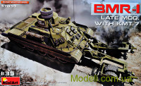 Бронированная машина БМР-1 поздней модификации с КМТ-7