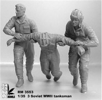 RM3553 WWII 3 Soviet tankmen, late period