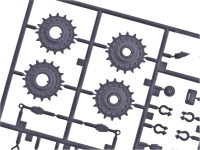 TRUMPETER 00367 Сборная модель немецкого трофейного танка КВ-2 (Kfz 754)