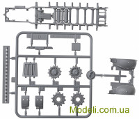 TRUMPETER 07203 Пластиковая модель 1:72 Немецкий полугусеничный бронированный тягач Famo Sd.Kfz. 9/18