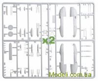 Unimodels 101 Советский пикирующий бомбардировщик Пе-2 (1 серия) - сборная пластиковая модель самолета
