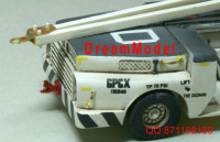 DreamModel USN Carrier Tractor (New Short Version) Including Tow bar, Wheel chock