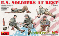 Американські солдати на відпочинку