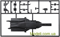 Revell 04000 Збірна модель-копія винищувача Сухой С-37 "Беркут"
