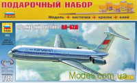 Подарунковий набір з моделлю літака "Іл-62М"